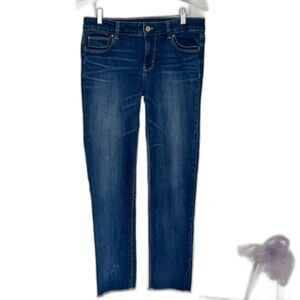 WHBM WHITE HOUSE BLACK MARKET DARK WASH SLIM CROP DENIM JEANS FRAYED HEMS SIZE 4